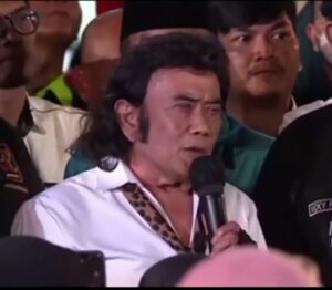 IMG_20240130_232143-300x262 Paslon Pilpres No. 1 Menang !!! Nasib Seniman Film Dan Musik Akan Lebih Baik Dan Sejahtera Melalui Kreatifitas