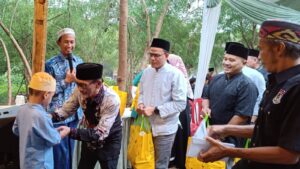 c97a65bb-184c-42b2-9974-be6a4ceee9cd-300x169 Putra Karang Tengah Bersatu Gelar Buka Puasa Bersama dan Santuni 50 Anak Yatim