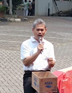 IMG-20240823-WA0045-233x300 Dinas Pendidikan dan Kebudayaan Gelar Lomba 17 Agustus di Halaman Kantor