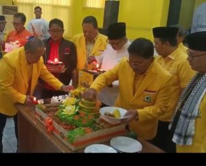 IMG-20241021-WA0014-300x241 Meriah Bersama Kader HUT Ke 60 Partai Golkar Solid Menuju Indonesia Maju